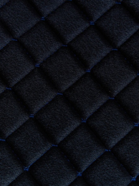 Накидка на сиденья из алькантары (черная с синей ниткой) Dianamex