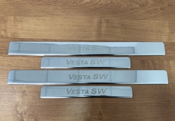 Накладки на пороги Lada Vesta 2015-н.в. (компл. 4шт.)
