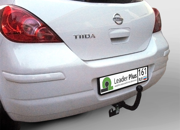 Фаркоп для Nissan Tiida C11 хетчбек (без электрики) (2007-2014) «ЛидерПлюс»