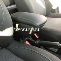 Подлокотник на Renault Logan II (2013-н.в.)