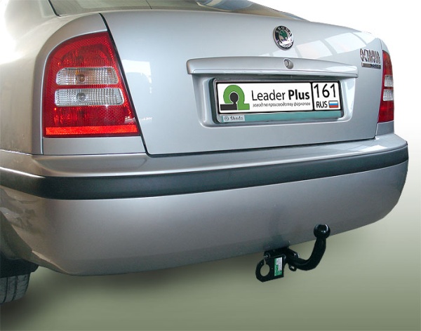 Фаркоп для Skoda Octavia Tour 1U2, хетчбек (без электрики) (1997-2010) «ЛидерПлюс»