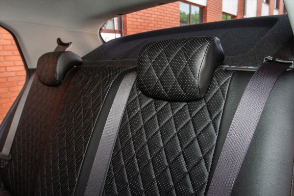 Авточехлы из экокожи Ромб для Renault Duster 40/60 c Airbag (2011-2015) "Seintex"