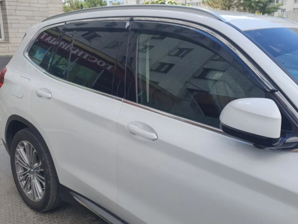 Дефлекторы окон BMW X3 G01 (2017-н.в.) (хром молдинг) WIND