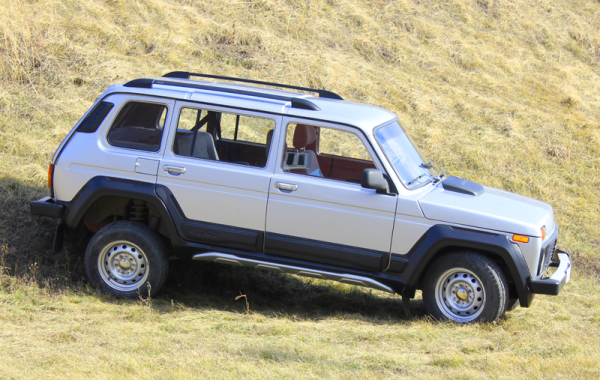 Рейлинги на крышу Lada Niva Legend (2020-н.в.) 5 дверей