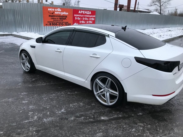 Дефлекторы окон Kia Optima 3 (2011-2015) (Хром молдинг) WIND