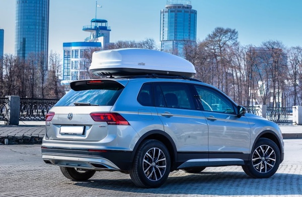 Автобокс на крышу Koffer A440 белый глянец (1860х860х420)