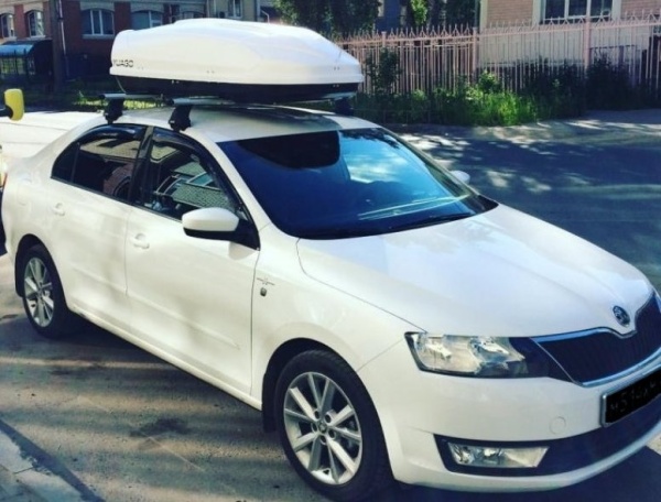 Автобокс на крышу YUAGO AVATAR 460 л. (1860х860х460) белый
