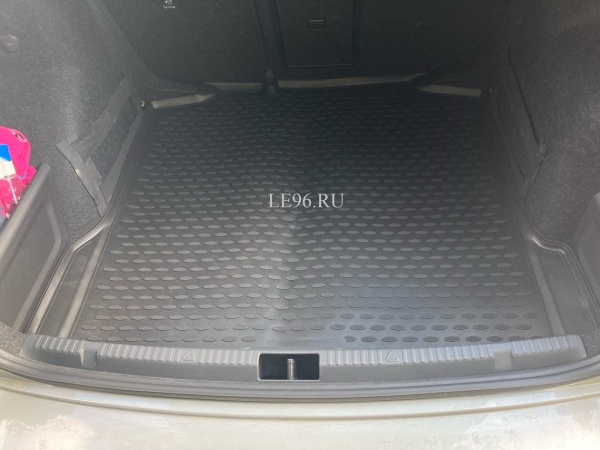 Коврик в багажник подходит для VOLKSWAGEN Polo (2020-н.в.) лифтбек 1шт. (полиуретан)