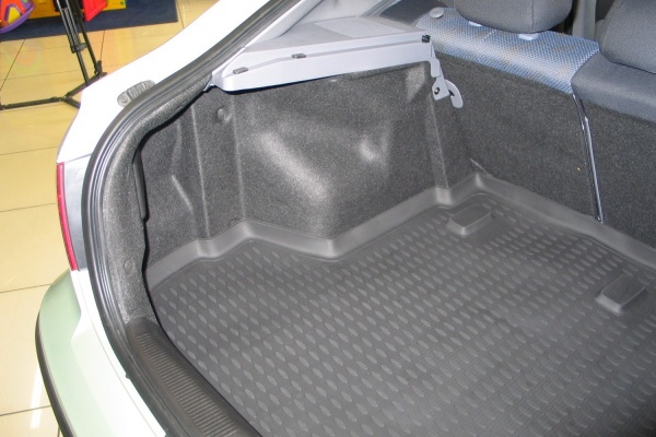 Коврик в багажник HYUNDAI Elantra (2001-2006) хб. (полиуретан)