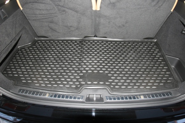 Коврик в багажник VOLVO XC90 (2015-н.в.) 7 мест - короткий, 1 шт. (полиуретан)