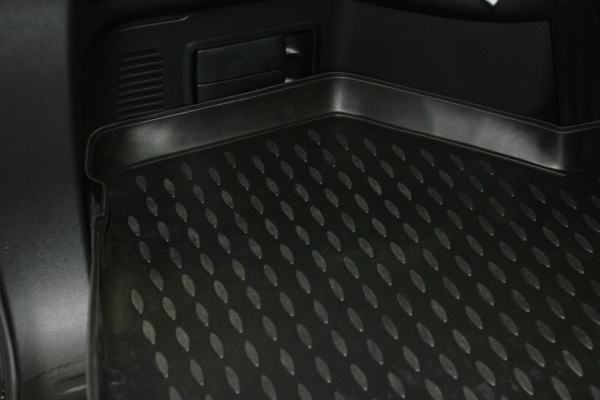 Коврик в багажник TOYOTA Highlander (2010-2013) внед. длин. (полиуретан)