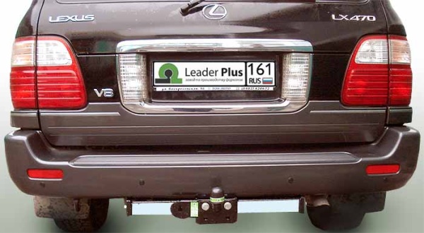 Фаркоп для Lexus RX 270, RX 350, RX 450 c нержавеющей пластиной (без электрики) (2009-2015) «ЛидерПлюс»