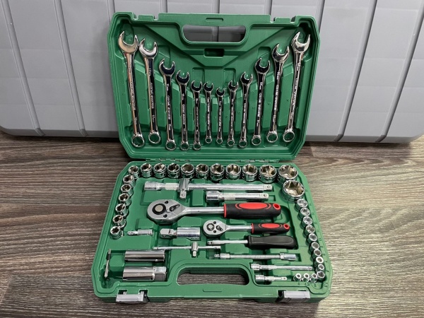 Набор инструмента 61 предмет 