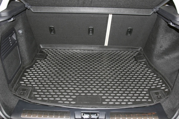Коврик в багажник LAND ROVER Range Rover Evoque (2011-н.в.) внед. (полиуретан)